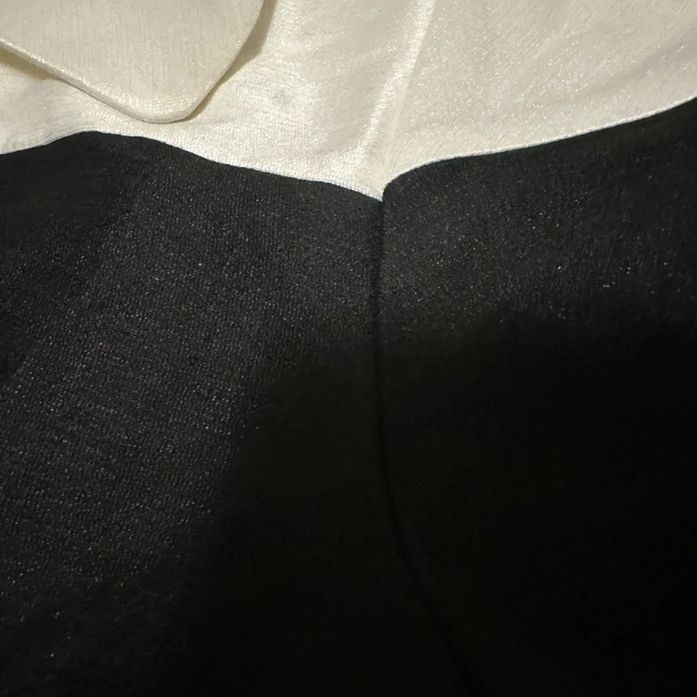 Designer - Picture 3 of 3